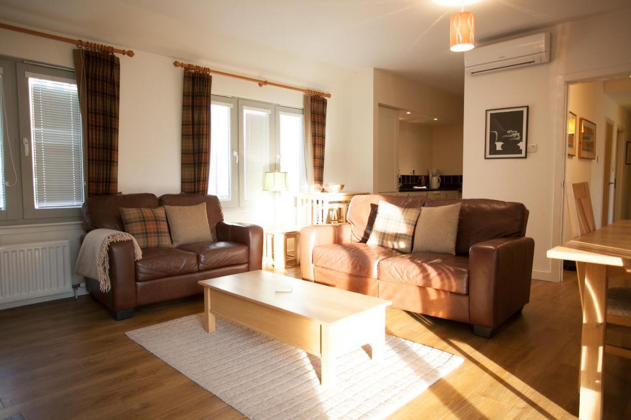 Loch Ness Abbey Cottages Fort Augustus Esterno foto