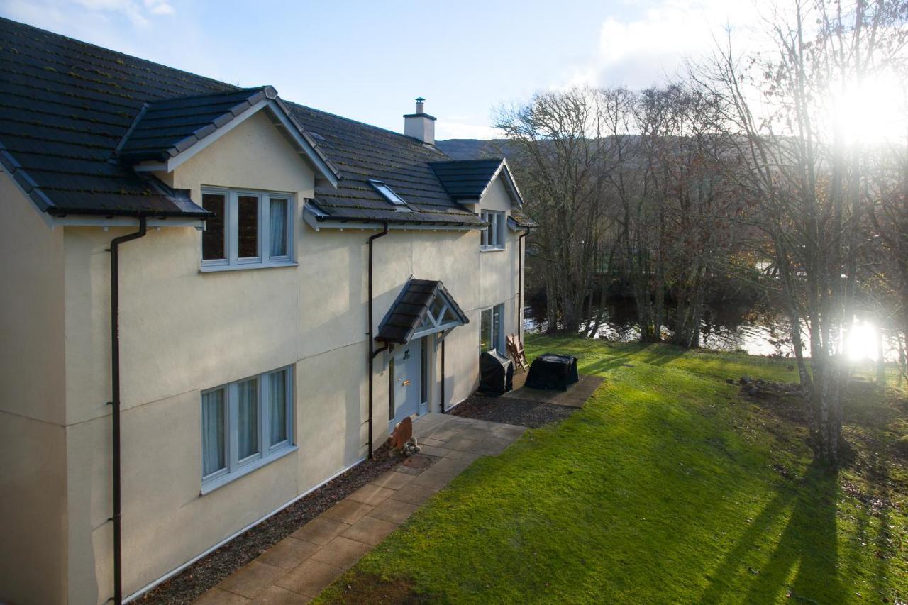 Loch Ness Abbey Cottages Fort Augustus Esterno foto
