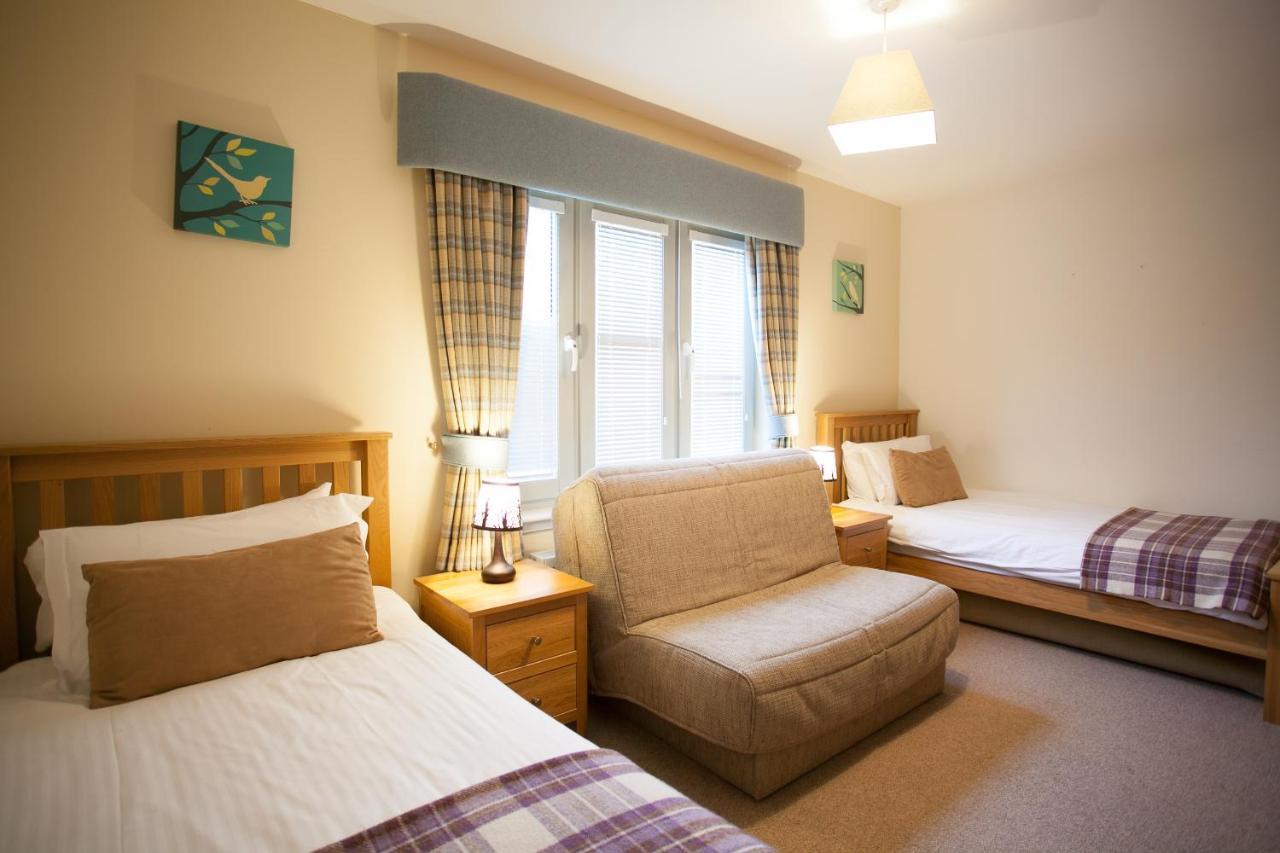 Loch Ness Abbey Cottages Fort Augustus Esterno foto