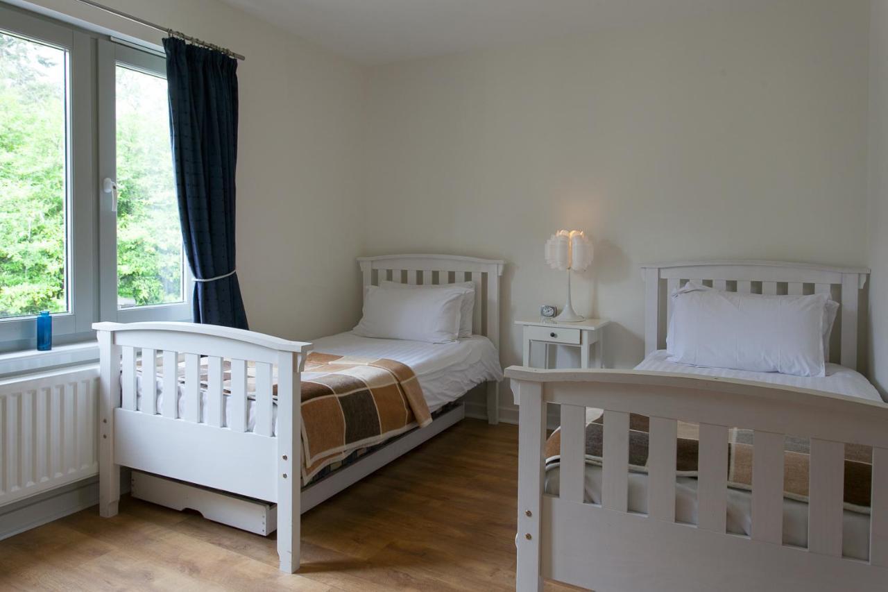 Loch Ness Abbey Cottages Fort Augustus Esterno foto