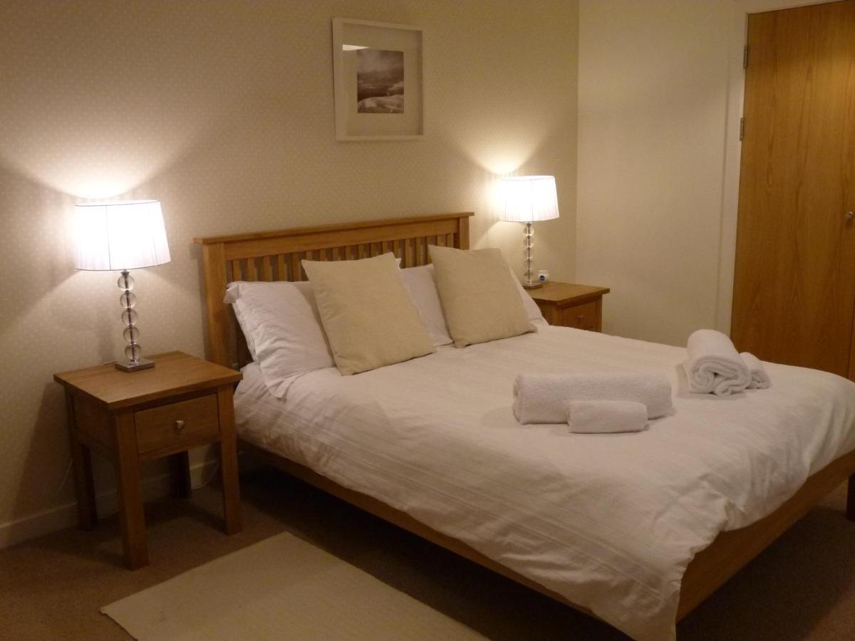 Loch Ness Abbey Cottages Fort Augustus Esterno foto